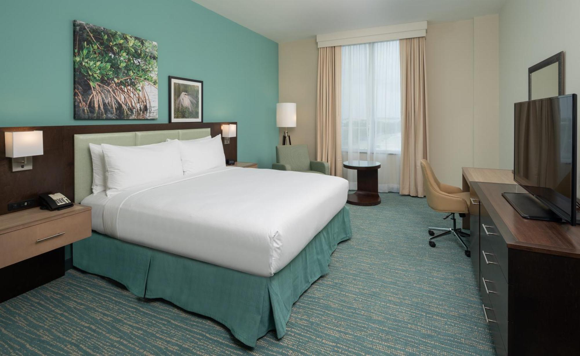 Doubletree By Hilton Miami Doral Hotel Sweetwater